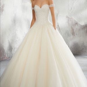 Mori Lee Wedding Dress 8291 Ivory/champagne